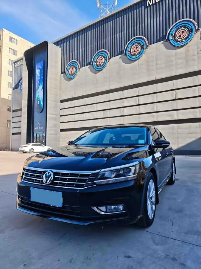 2017 Volkswagen Passat 1.8T 180HP L4 7DCT,autocango,china used car exporter,china ev exporter,chinese used car exporter,chinese used ev exporter