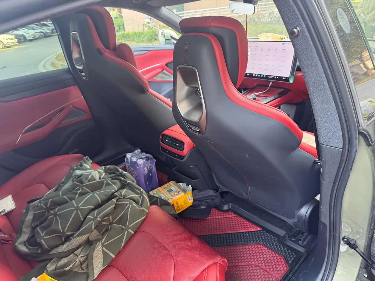 2024 MI SU7 BEV 73.6KWH,autocango,china used car exporter,china ev exporter,chinese used car exporter,chinese used ev exporter