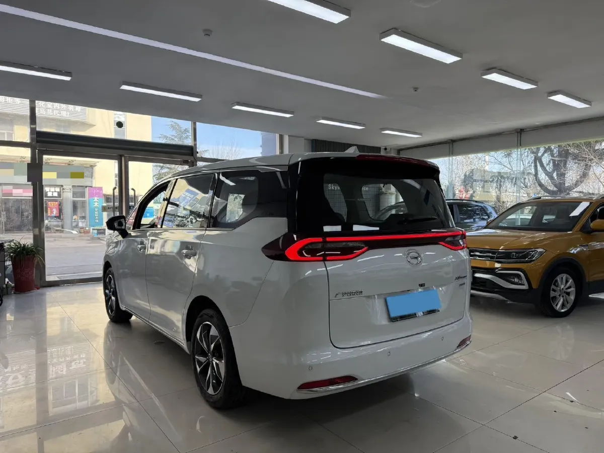 2023 GAC Trumpchi M6 1.5T 177HP L4 7DCT,autocango,china used car exporter,china ev exporter,chinese used car exporter,chinese used ev exporter