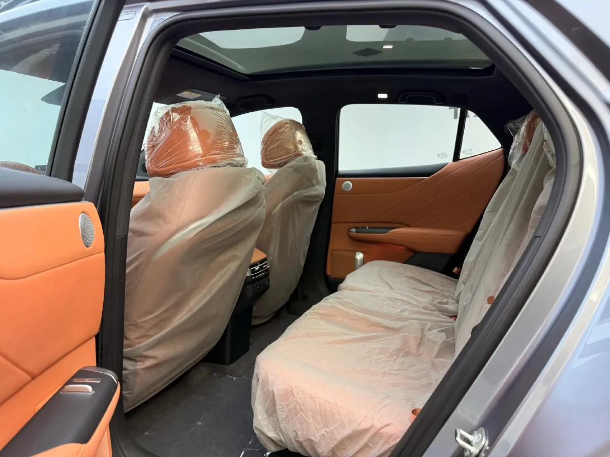 2025 ChangAn QiYuan E07 BEV 89.98KWH,autocango,china used car exporter,china ev exporter,chinese used car exporter,chinese used ev exporter