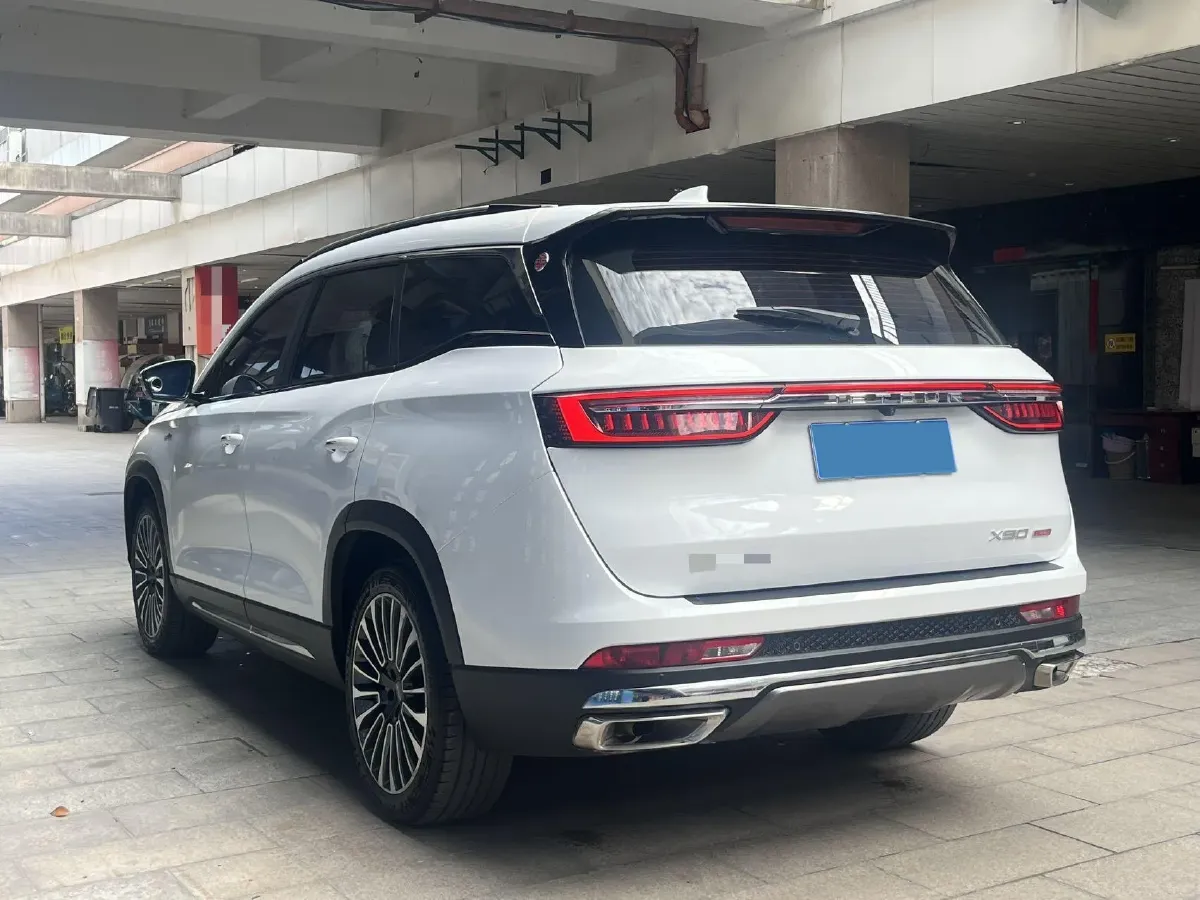 2022 Jetour X90 2.0T 254HP L4 7DCT,autocango,china used car exporter,china ev exporter,chinese used car exporter,chinese used ev exporter
