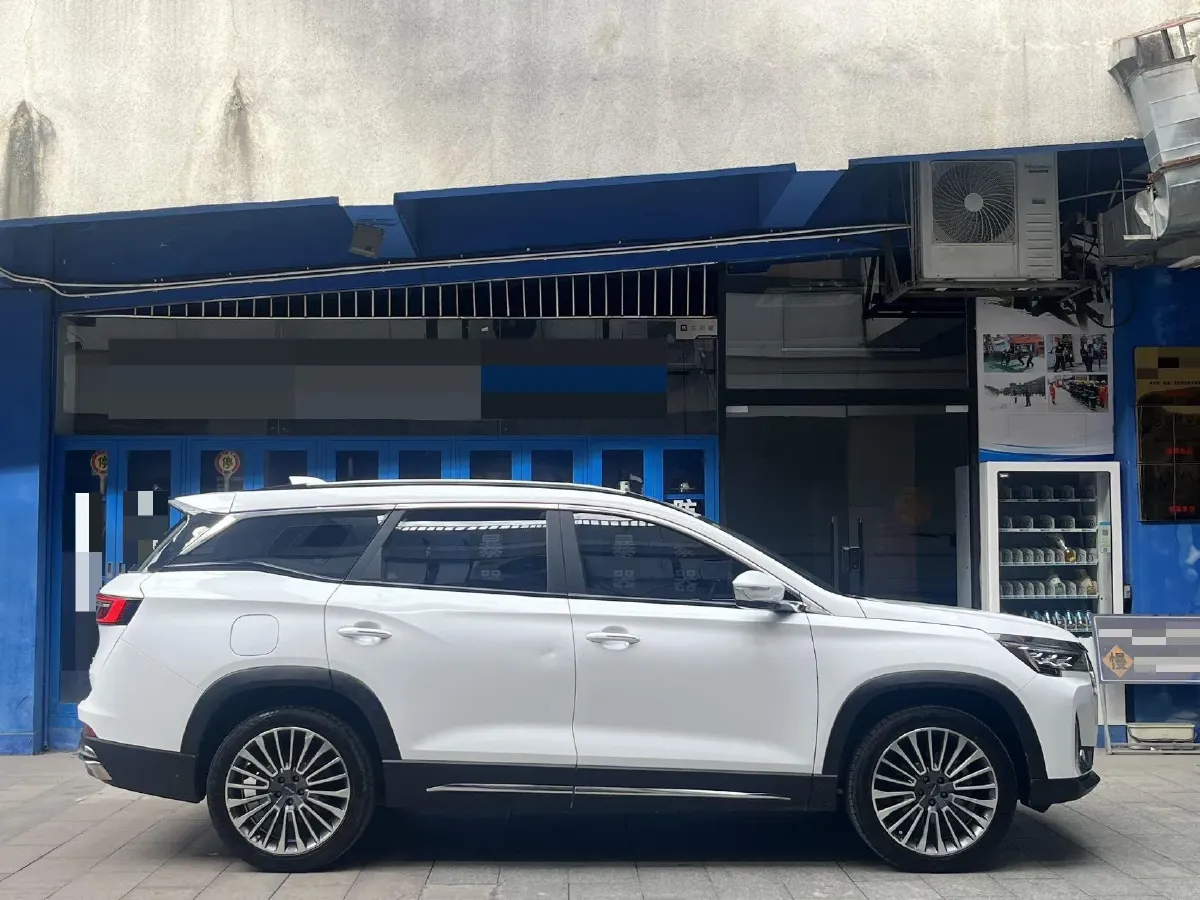 2022 Jetour X90 2.0T 254HP L4 7DCT,autocango,china used car exporter,china ev exporter,chinese used car exporter,chinese used ev exporter