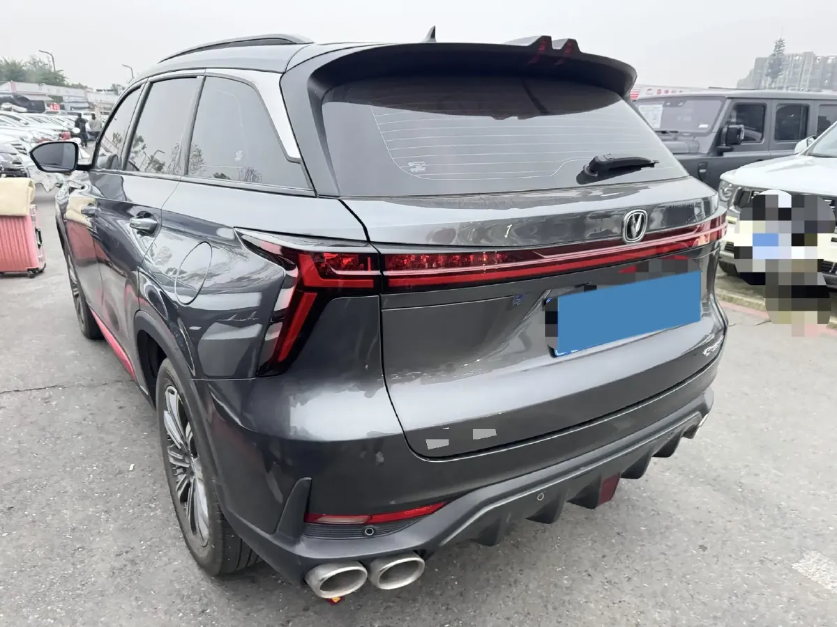 2022 ChangAn CS75 Plus 2.0T 233HP L4 8AT,autocango,china used car exporter,china ev exporter,chinese used car exporter,chinese used ev exporter