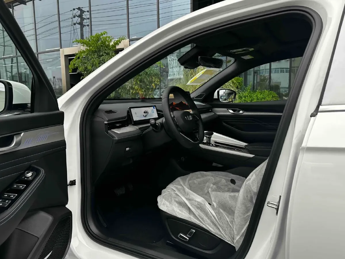 2025 Geely Preface 1.5T 181HP L4 7DCT,autocango,china used car exporter,china ev exporter,chinese used car exporter,chinese used ev exporter