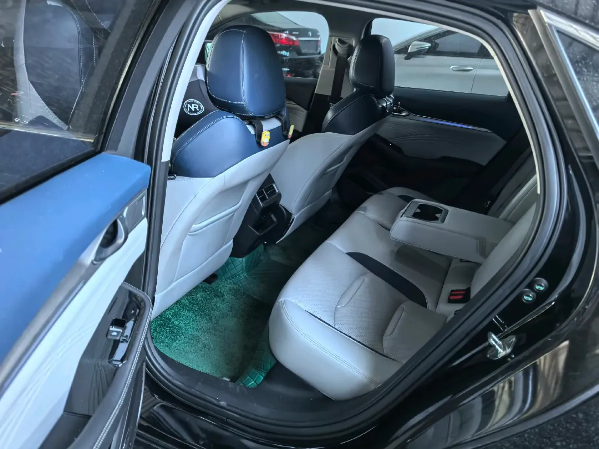 2021 Geely Preface 2.0T 190HP L4 7DCT,autocango,china used car exporter,china ev exporter,chinese used car exporter,chinese used ev exporter