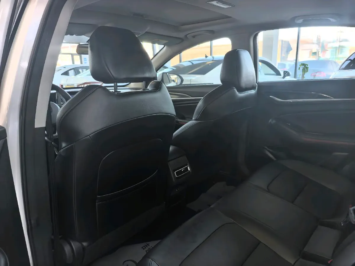 2021 ChangAn Eado 1.6L 128HP L4 CVT,autocango,china used car exporter,china ev exporter,chinese used car exporter,chinese used ev exporter