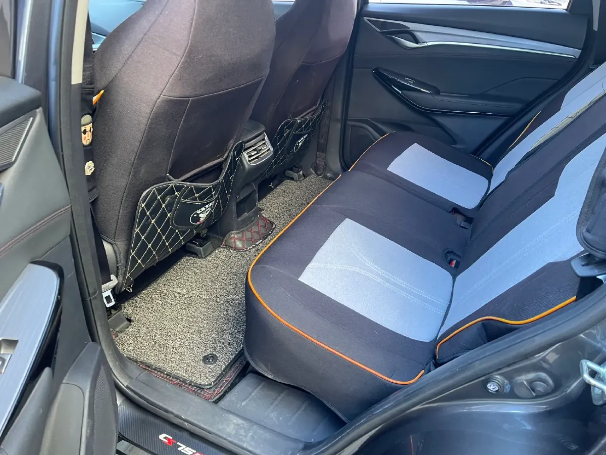 2021 ChangAn CS75 Plus 1.5T 178HP L4 6AT,autocango,china used car exporter,china ev exporter,chinese used car exporter,chinese used ev exporter