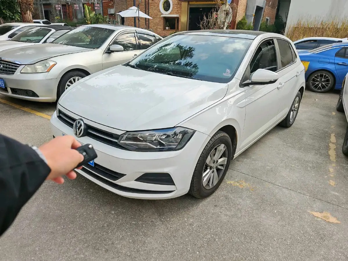 2019 Volkswagen Polo 1.5L 113HP L4 6AT