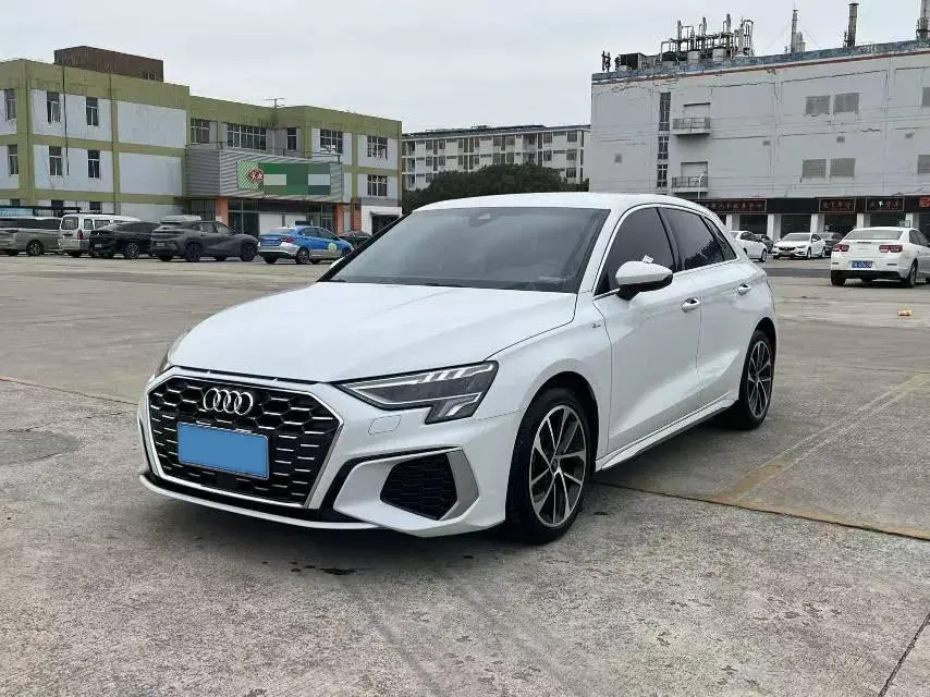 2022 Audi A3 1.4T 150HP L4 7DCT