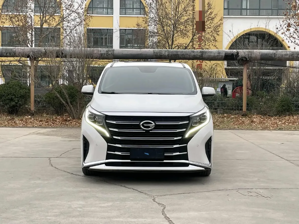 2021 GAC Trumpchi M8 2.0T 252HP L4 8AT,autocango,china used car exporter,china ev exporter,chinese used car exporter,chinese used ev exporter