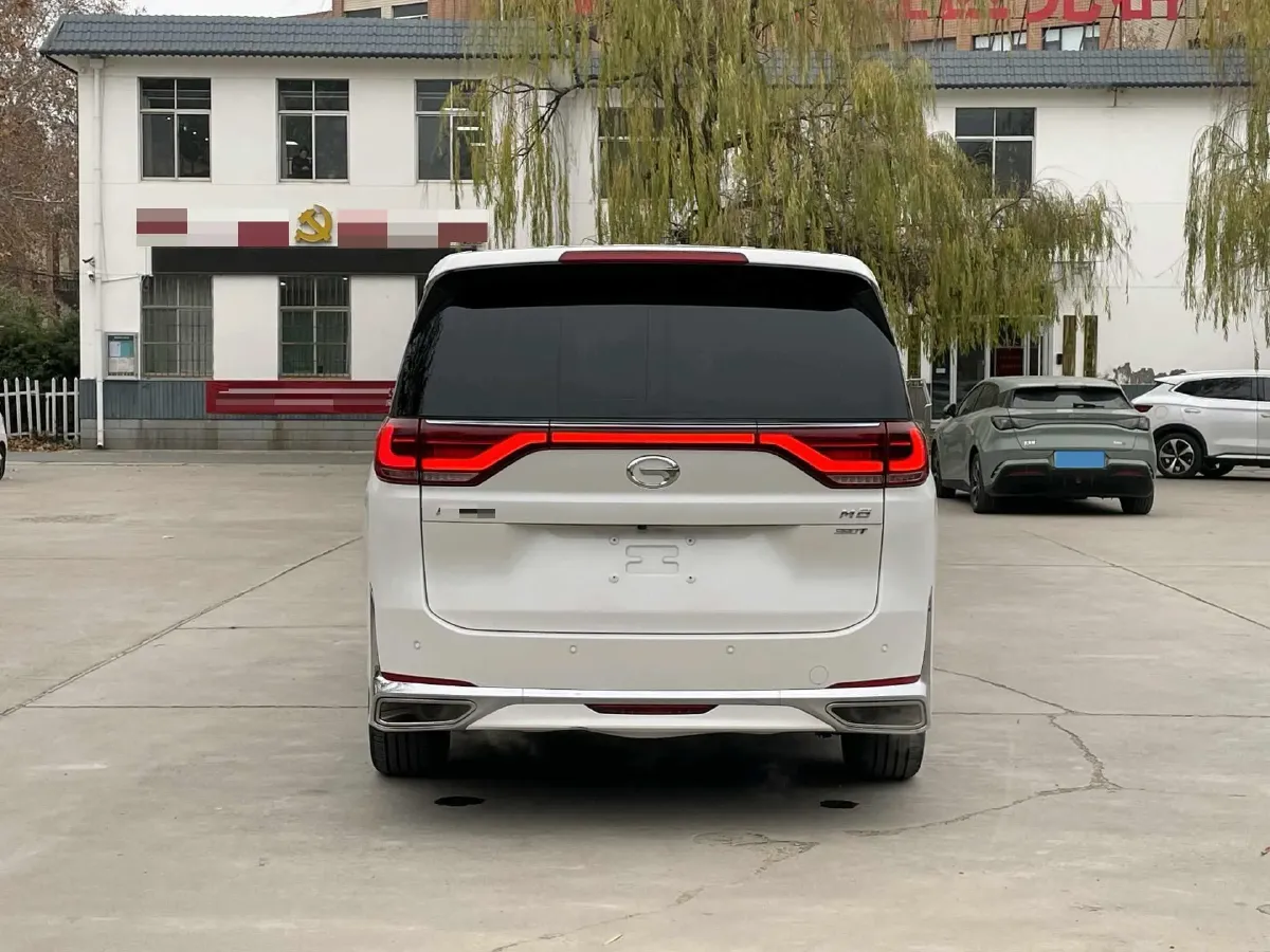 2021 GAC Trumpchi M8 2.0T 252HP L4 8AT,autocango,china used car exporter,china ev exporter,chinese used car exporter,chinese used ev exporter