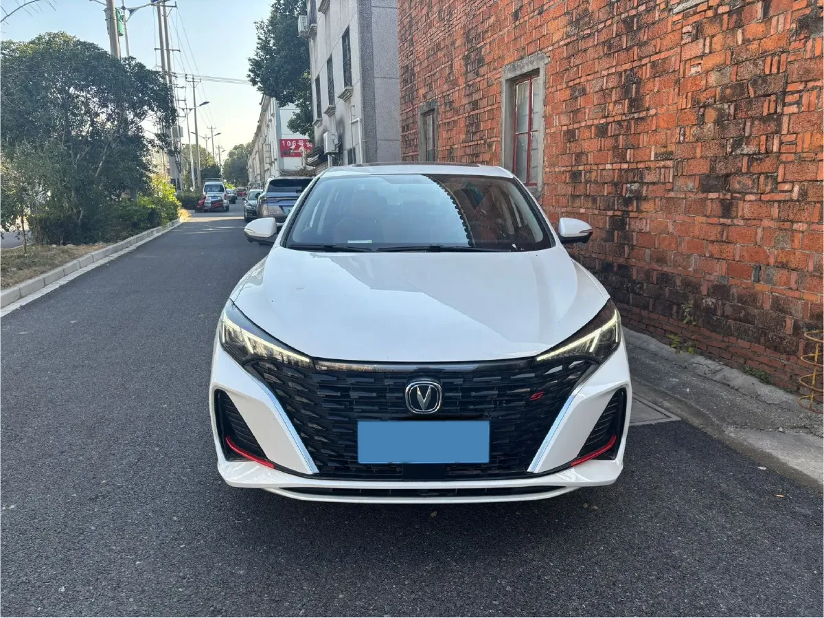 2022 ChangAn Eado 1.4T 160HP L4 7DCT,autocango,china used car exporter,china ev exporter,chinese used car exporter,chinese used ev exporter