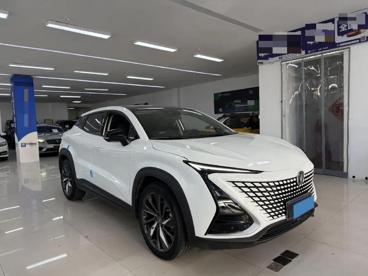 2020 ChangAn UNI-T 1.5T 180HP L4 7DCT,autocango,china used car exporter,china ev exporter,chinese used car exporter,chinese used ev exporter