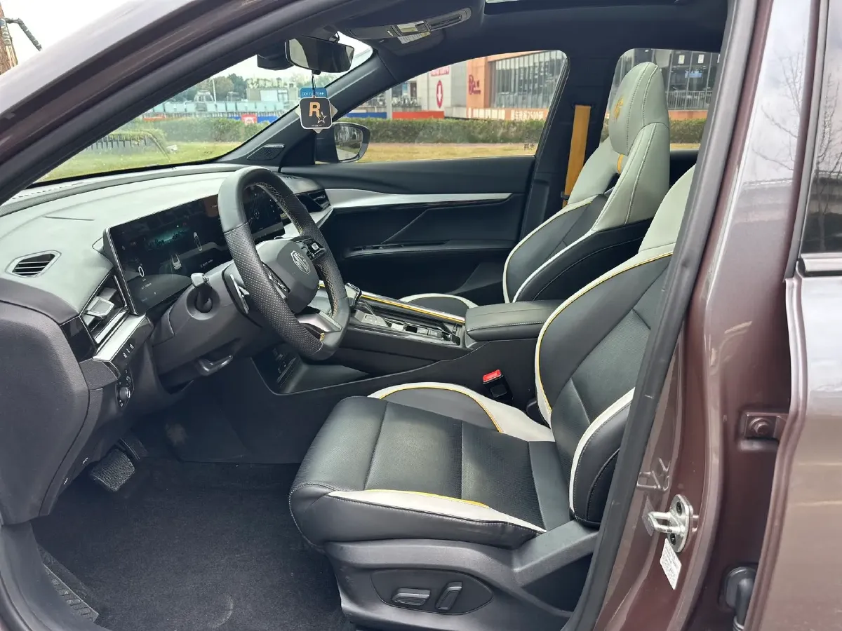 2021 MG 5 1.5T 173HP L4 7DCT,autocango,china used car exporter,china ev exporter,chinese used car exporter,chinese used ev exporter