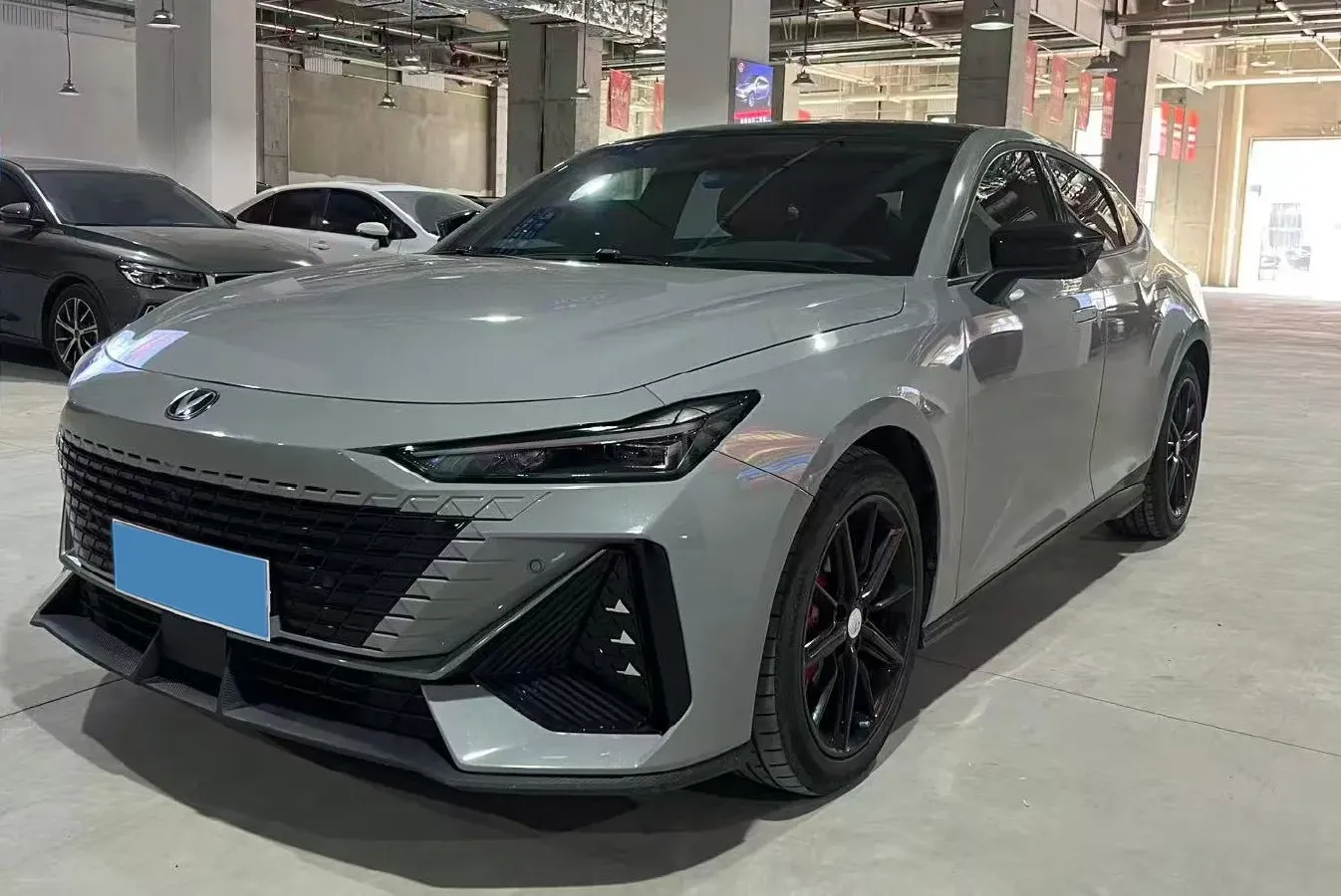 2022 ChangAn UNI-V 1.5T 188HP L4 7DCT,autocango,china used car exporter,china ev exporter,chinese used car exporter,chinese used ev exporter