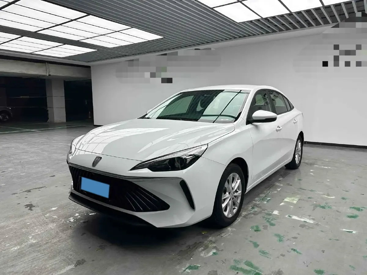 2023 Roewe i5 1.5L 129HP L4 5MT