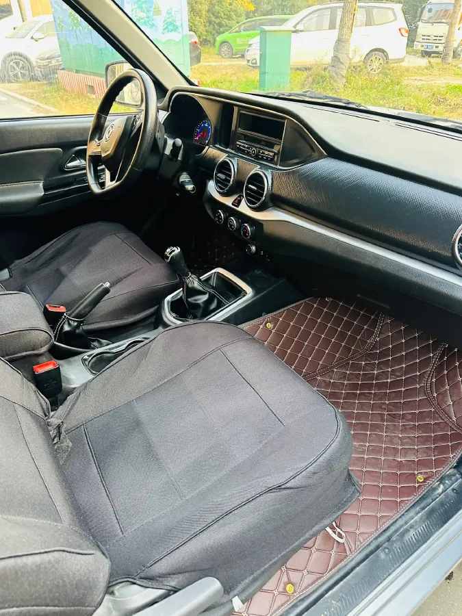 2021 Dongfeng RuiQi 2.4T 165HP L4 5MT,autocango,china used car exporter,china ev exporter,chinese used car exporter,chinese used ev exporter