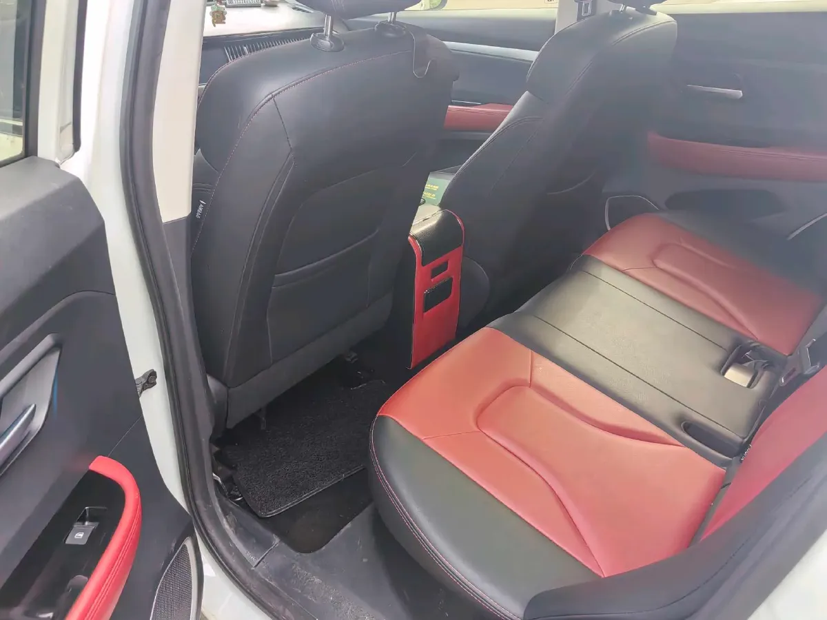 2018 Haval H2s 1.5T 150HP L4 7DCT,autocango,china used car exporter,china ev exporter,chinese used car exporter,chinese used ev exporter