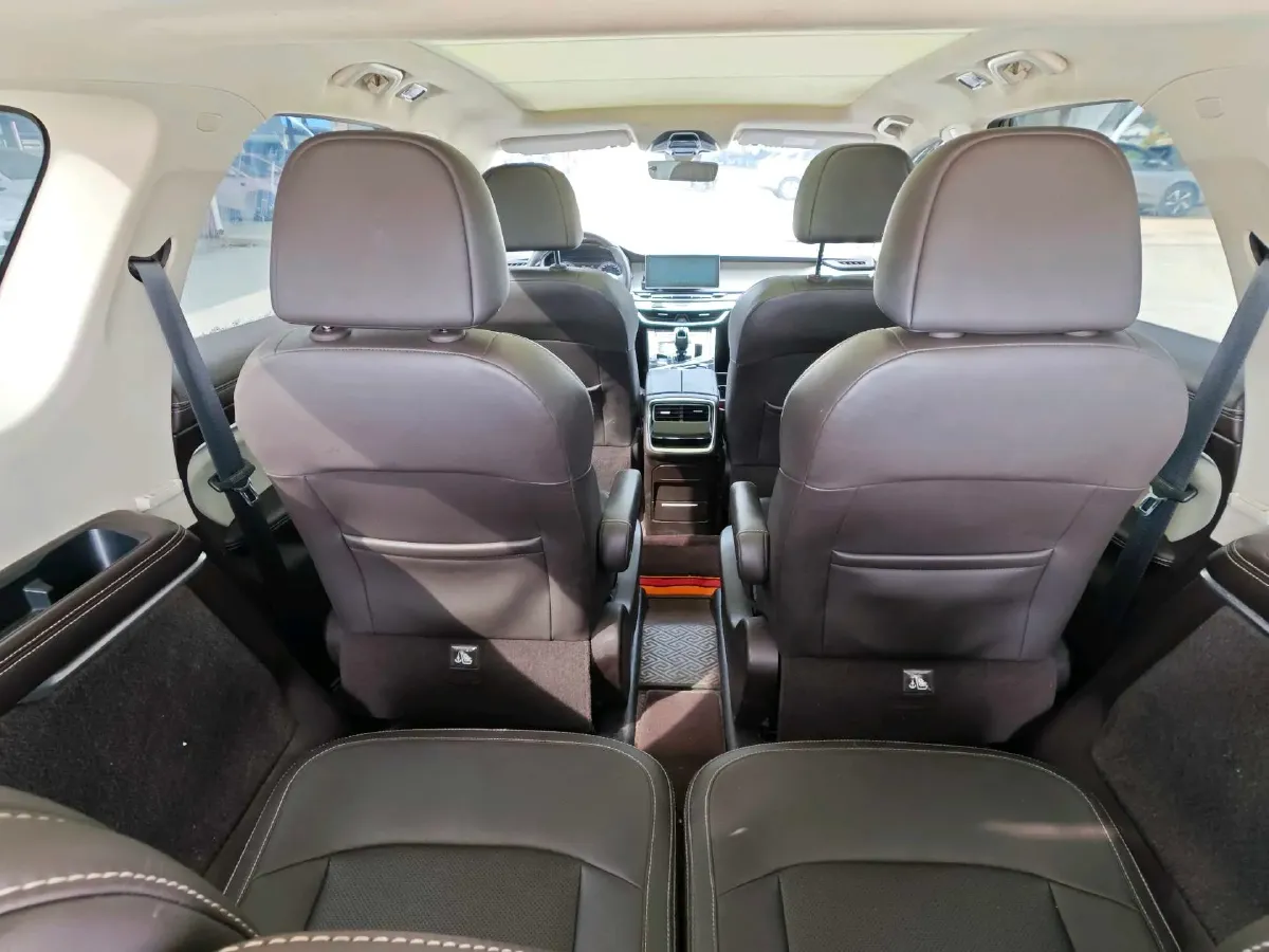 2021 Geely JiaJi 1.8T 184HP L4 7DCT,autocango,china used car exporter,china ev exporter,chinese used car exporter,chinese used ev exporter