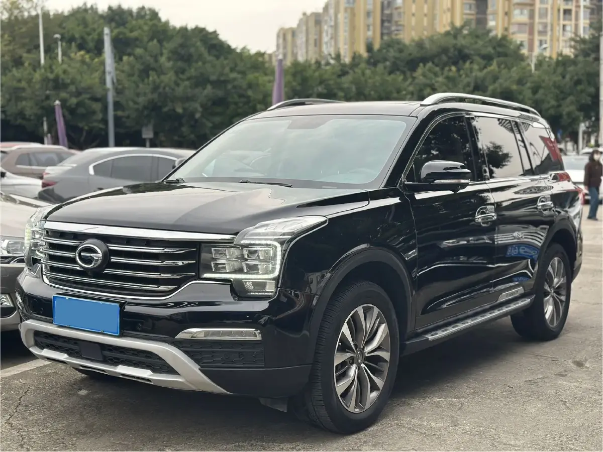 2017 GAC Trumpchi GS8 2.0T 201HP L4 6AT