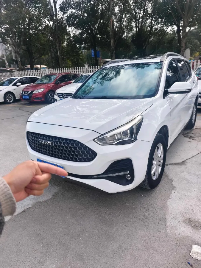 2019 Haval M6 1.5T 150HP L4 6MT,autocango,china used car exporter,china ev exporter,chinese used car exporter,chinese used ev exporter
