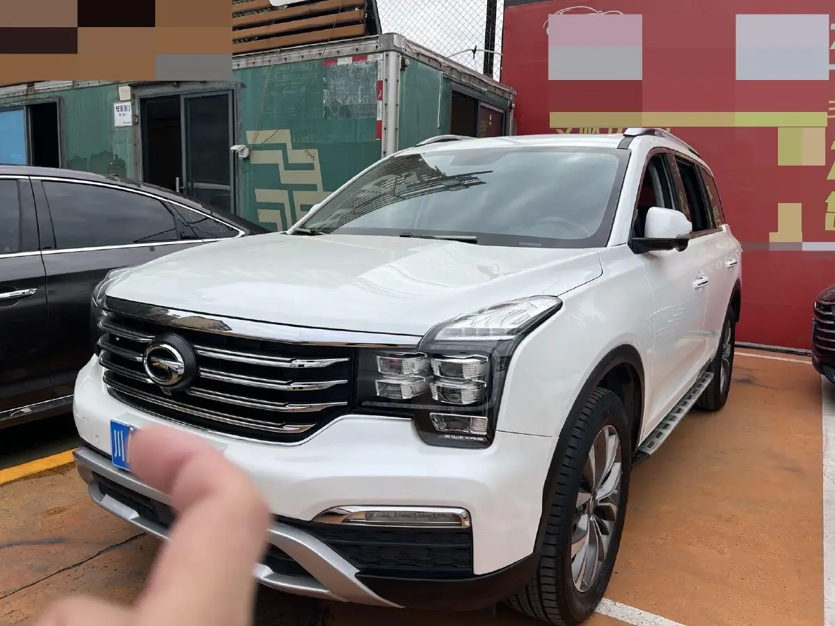 2017 GAC Trumpchi GS8 2.0T 201HP L4 6AT