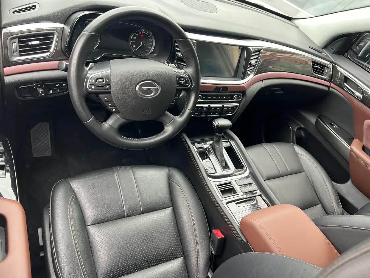 2017 GAC Trumpchi GS8 2.0T 201HP L4 6AT,autocango,china used car exporter,china ev exporter,chinese used car exporter,chinese used ev exporter