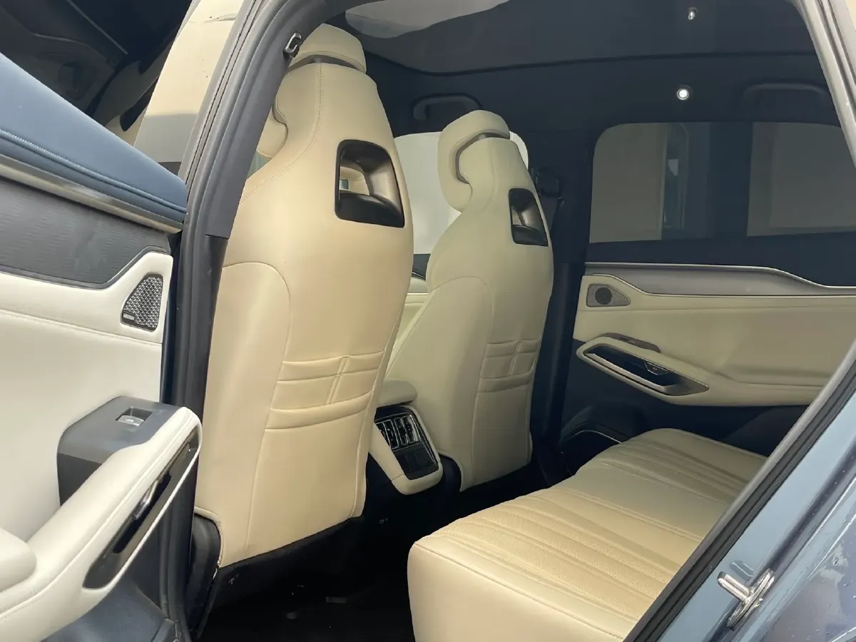 2024 BYD SongL EV BEV 71.8KWH,autocango,china used car exporter,china ev exporter,chinese used car exporter,chinese used ev exporter