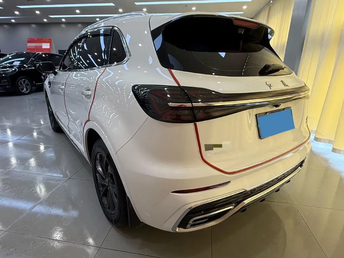 2023 HongQi HS5 2.0T 252HP L4 8AT,autocango,china used car exporter,china ev exporter,chinese used car exporter,chinese used ev exporter