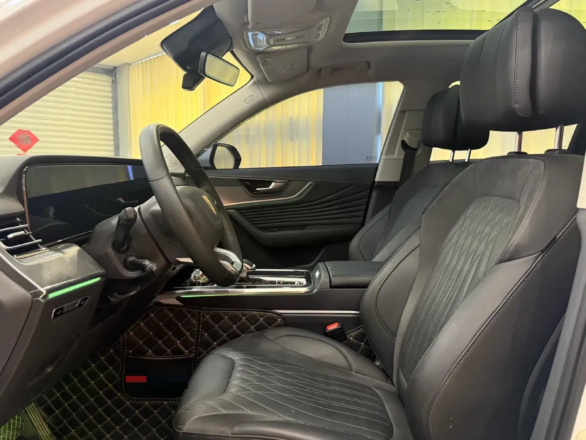 2023 HongQi HS5 2.0T 252HP L4 8AT,autocango,china used car exporter,china ev exporter,chinese used car exporter,chinese used ev exporter