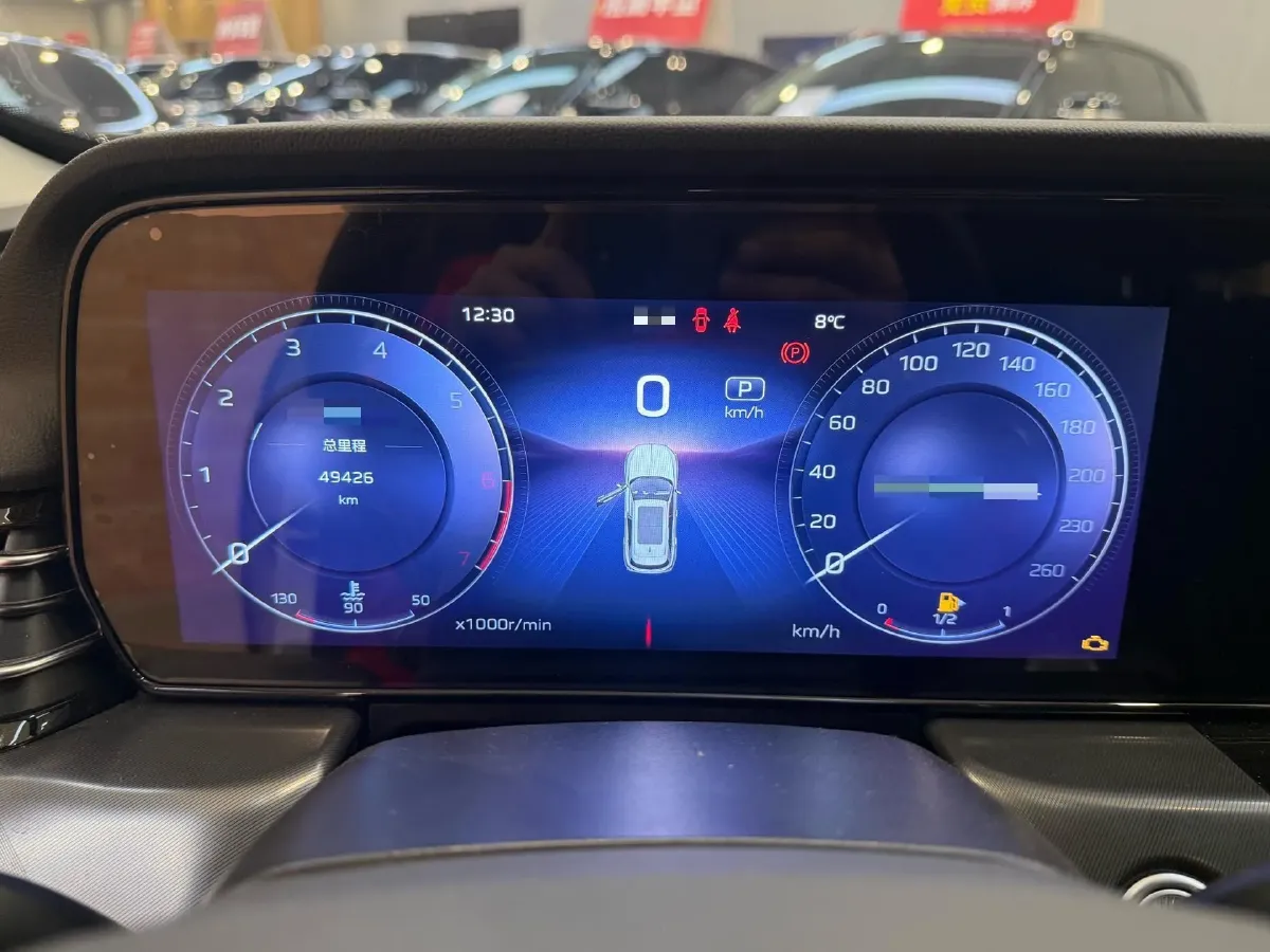 2023 HongQi HS5 2.0T 252HP L4 8AT,autocango,china used car exporter,china ev exporter,chinese used car exporter,chinese used ev exporter