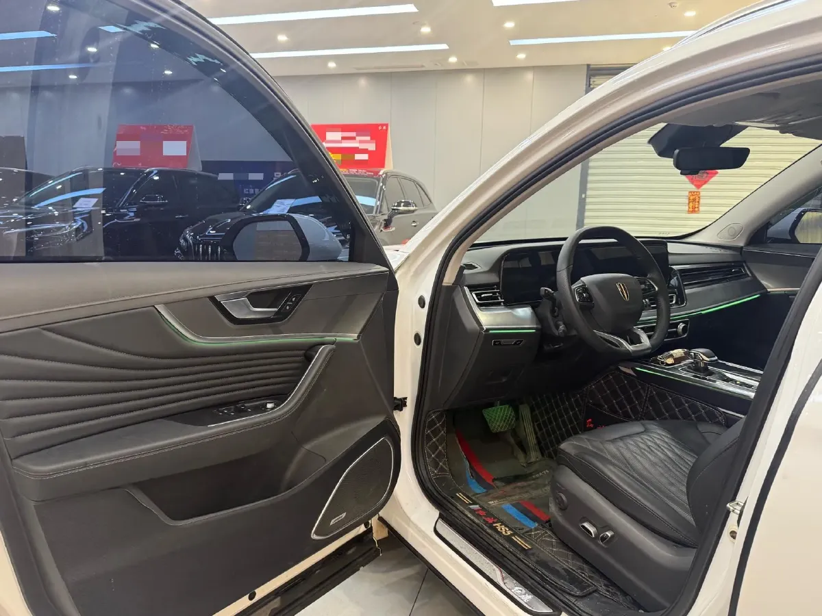 2023 HongQi HS5 2.0T 252HP L4 8AT,autocango,china used car exporter,china ev exporter,chinese used car exporter,chinese used ev exporter