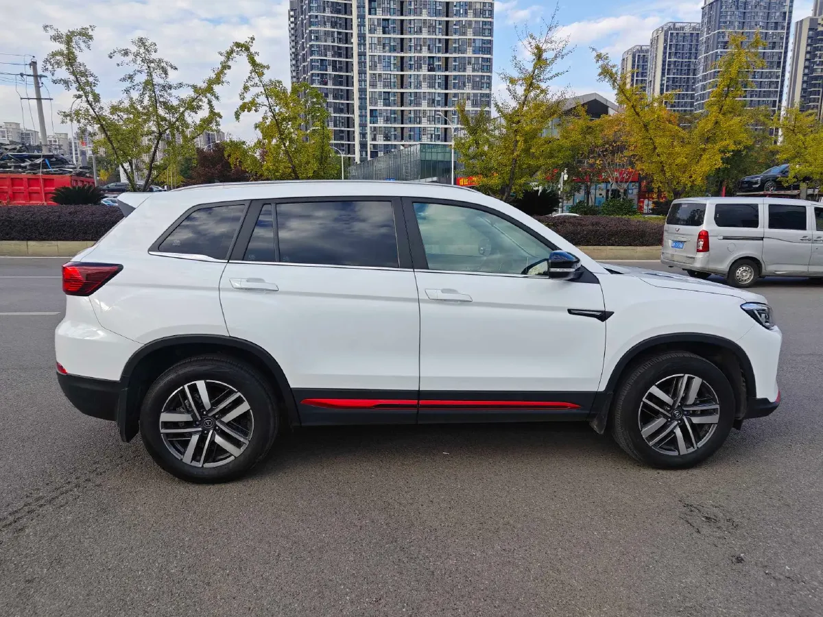 2022 ChangAn CS75 1.5T 180HP L4 7DCT,autocango,china used car exporter,china ev exporter,chinese used car exporter,chinese used ev exporter