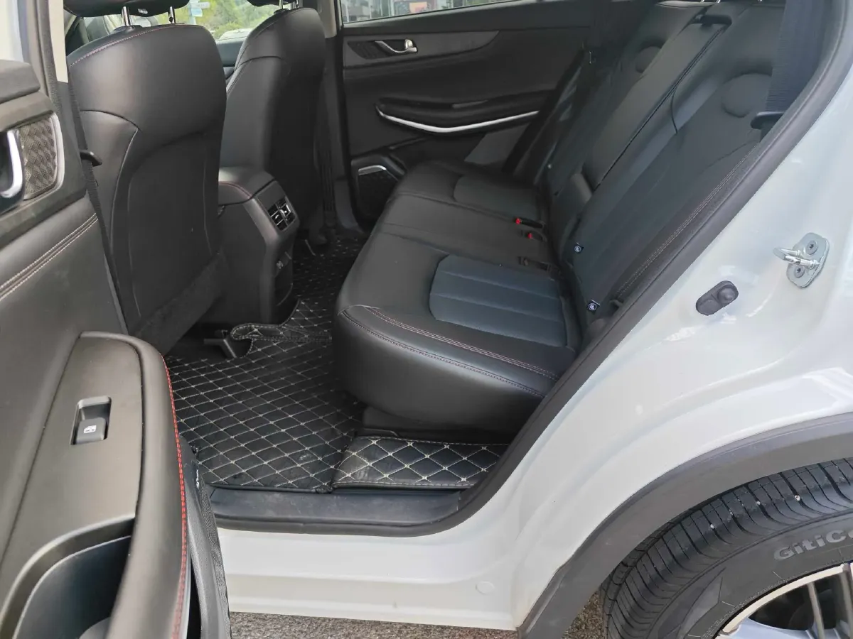 2022 ChangAn CS75 1.5T 180HP L4 7DCT,autocango,china used car exporter,china ev exporter,chinese used car exporter,chinese used ev exporter