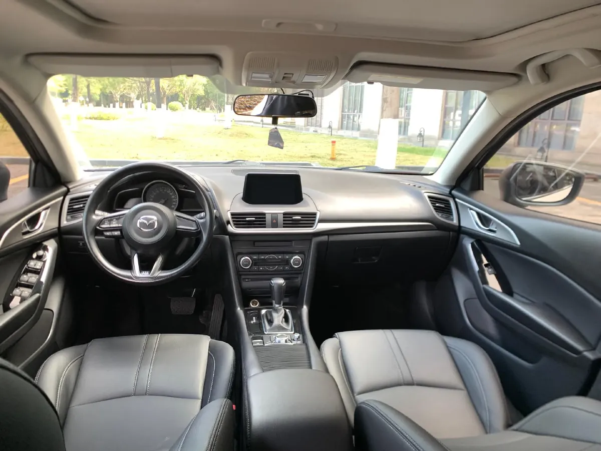 2017 Mazda 3 Axela 1.5L 117HP L4 6AT,autocango,china used car exporter,china ev exporter,chinese used car exporter,chinese used ev exporter