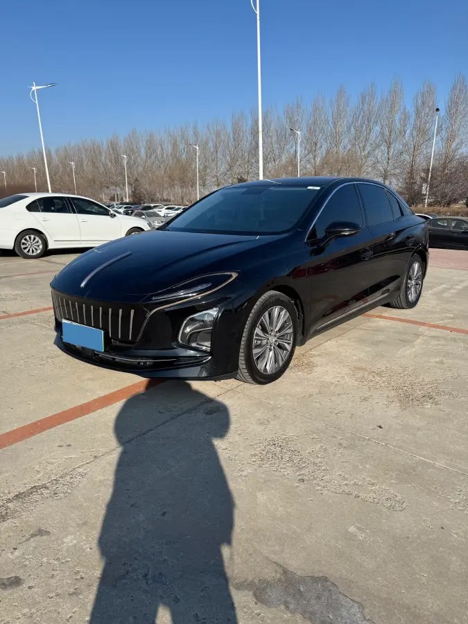 2024 HongQi E-QM5 BEV 72KWH