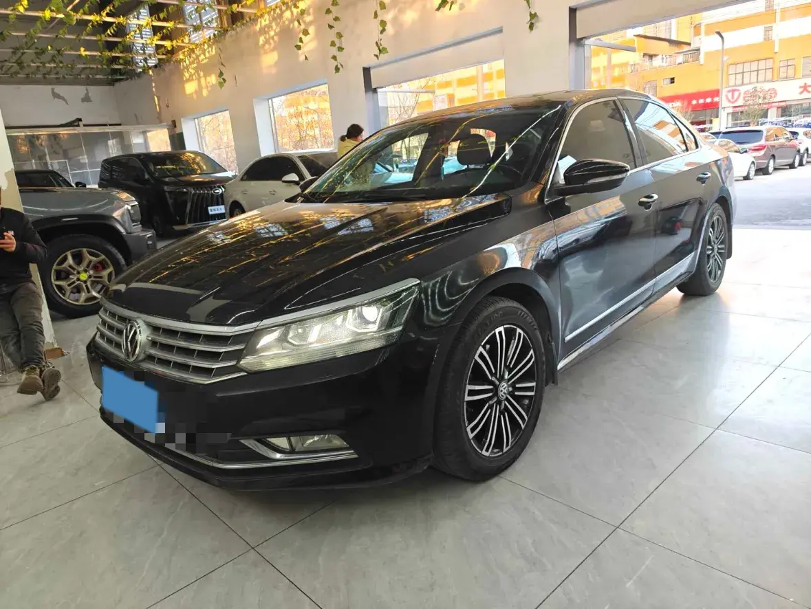 2017 Volkswagen Passat 1.8T 180HP L4 7DCT