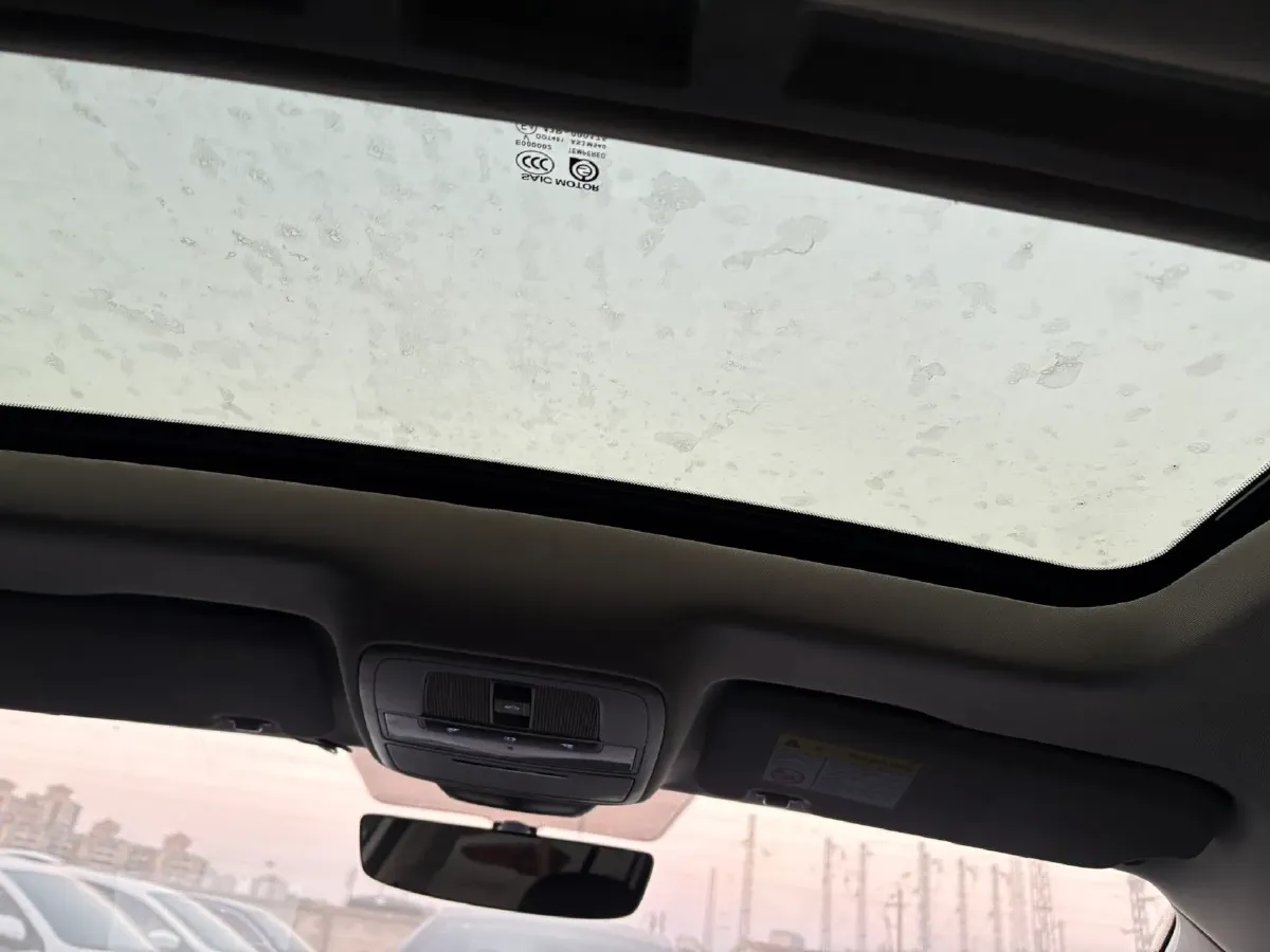 2021 Roewe i5 1.5L 120HP L4 CVT,autocango,china used car exporter,china ev exporter,chinese used car exporter,chinese used ev exporter