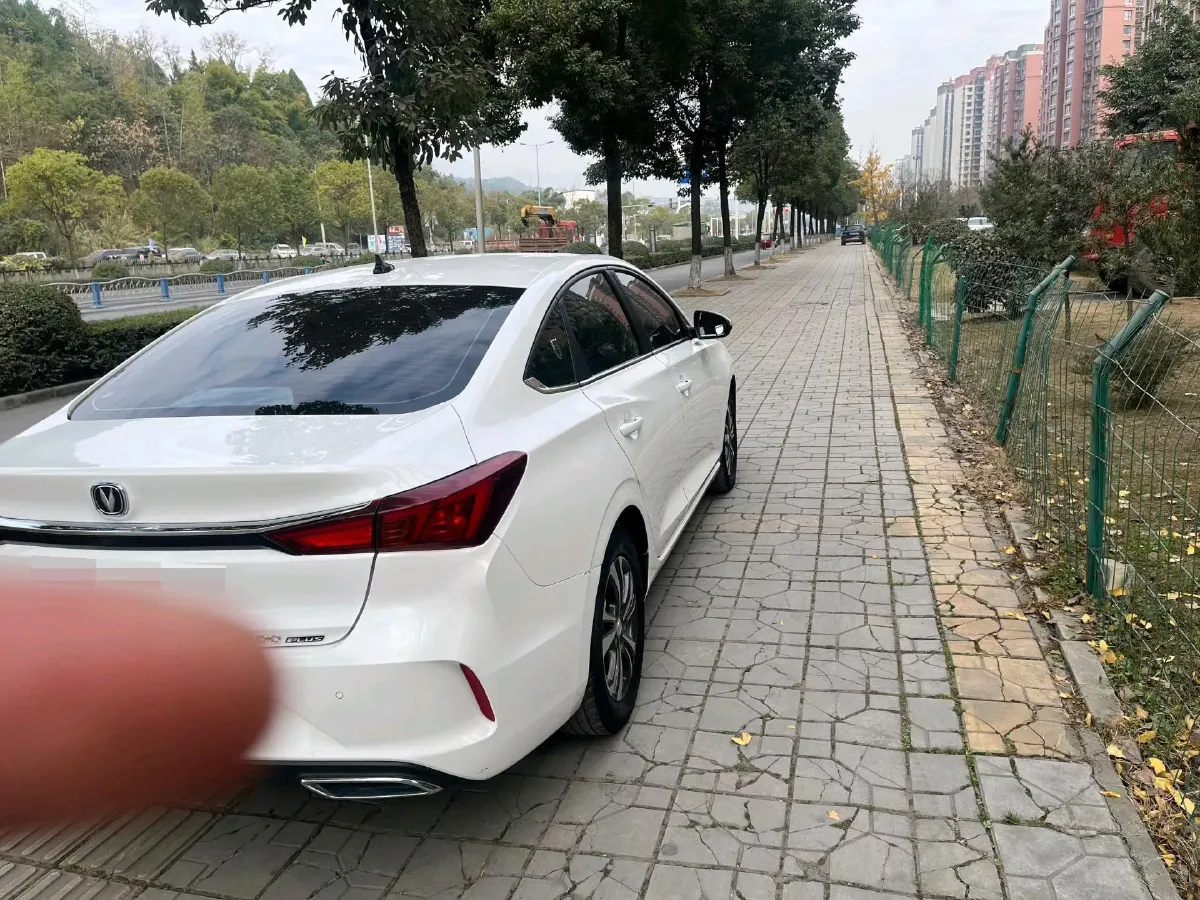 2020 ChangAn Eado 1.6L 128HP L4 5MT,autocango,china used car exporter,china ev exporter,chinese used car exporter,chinese used ev exporter