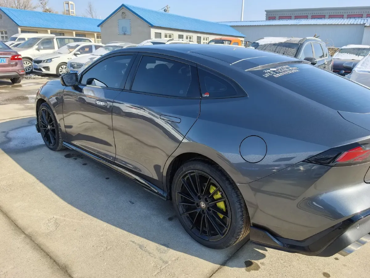 2023 ChangAn UNI-V 1.5T 188HP L4 7DCT,autocango,china used car exporter,china ev exporter,chinese used car exporter,chinese used ev exporter