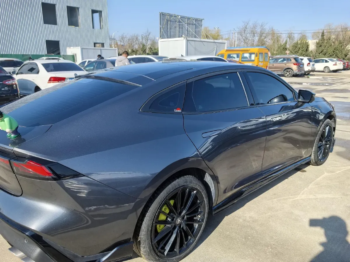 2023 ChangAn UNI-V 1.5T 188HP L4 7DCT,autocango,china used car exporter,china ev exporter,chinese used car exporter,chinese used ev exporter