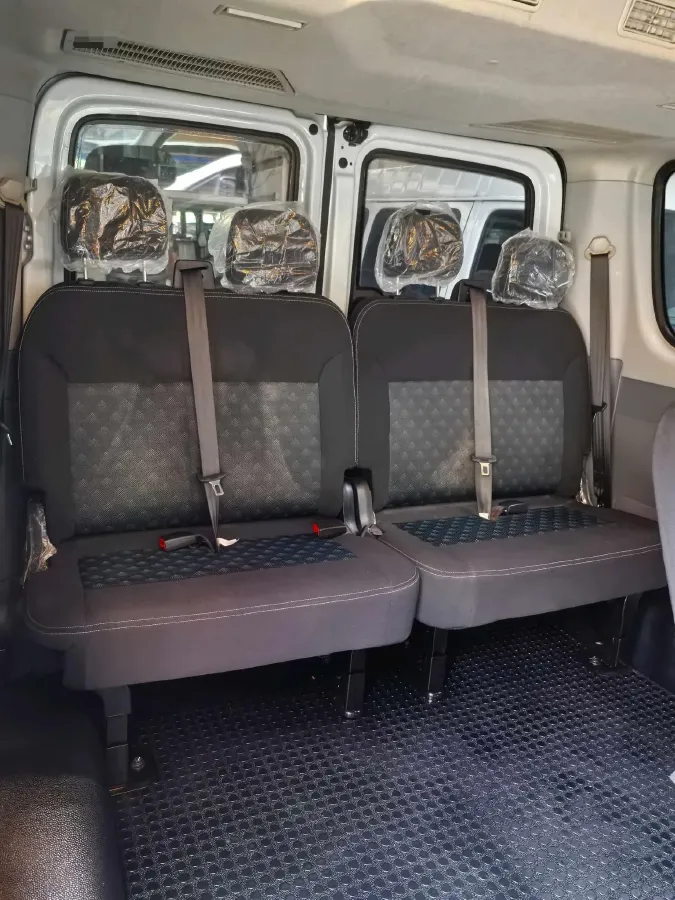 2024 MAXUS XinTu V80 2.0T 147HP L4 6MT,autocango,china used car exporter,china ev exporter,chinese used car exporter,chinese used ev exporter