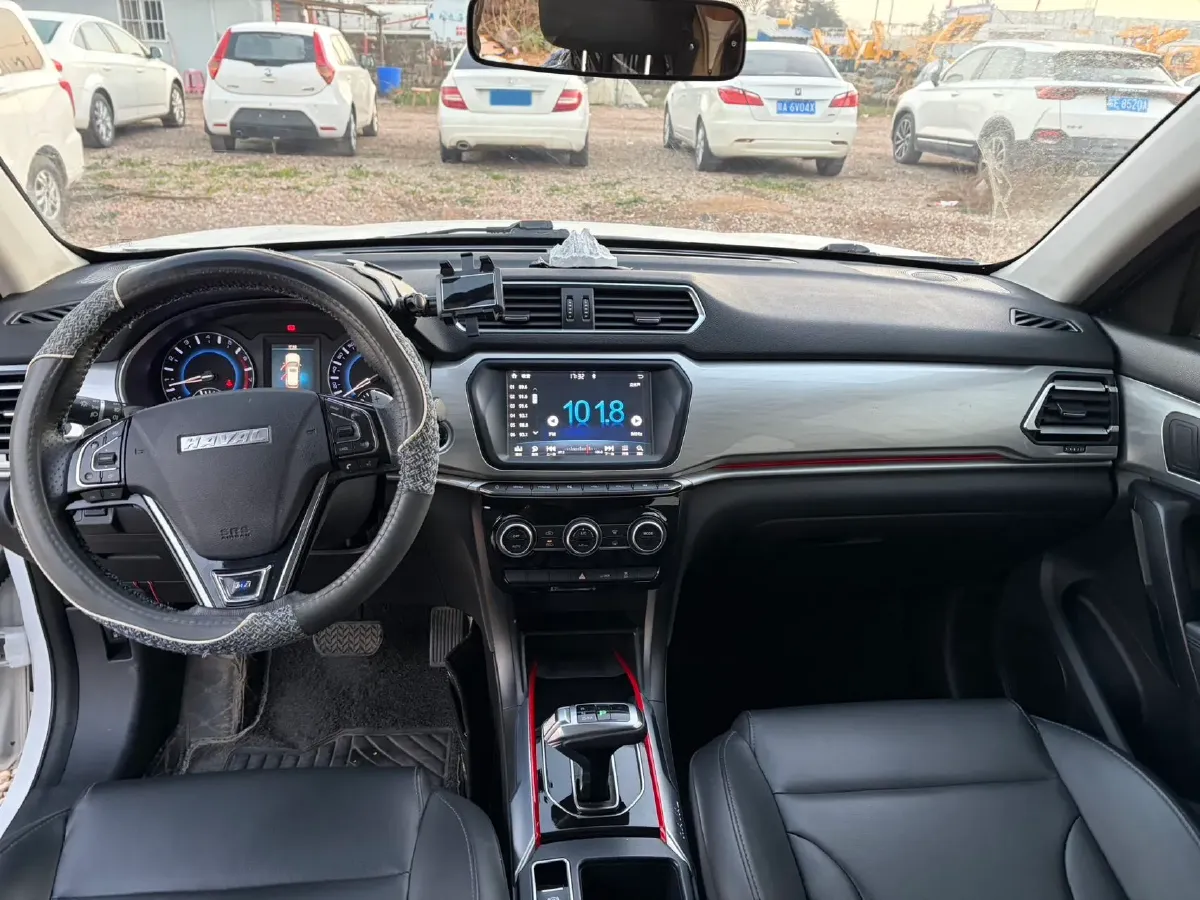 2018 Haval H2 1.5T 150HP L4 7DCT,autocango,china used car exporter,china ev exporter,chinese used car exporter,chinese used ev exporter