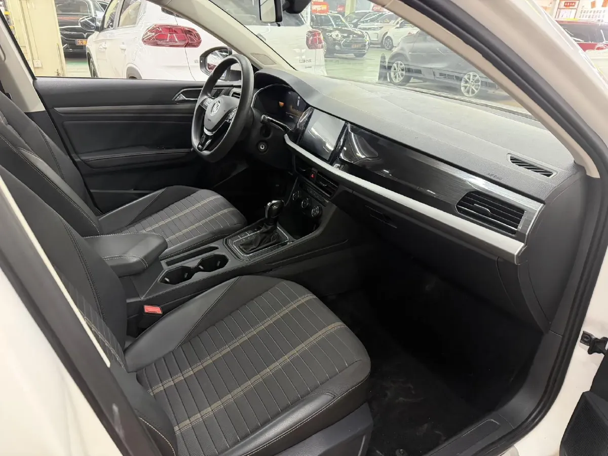 2021 Volkswagen Lavida 1.5L 113HP L4 6AT,autocango,china used car exporter,china ev exporter,chinese used car exporter,chinese used ev exporter