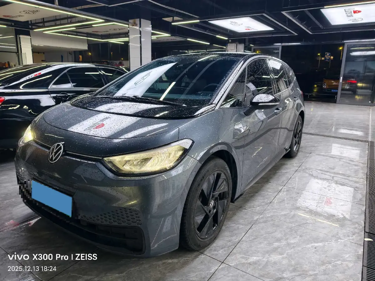 2024 Volkswagen ID.3 BEV 52.8KWH