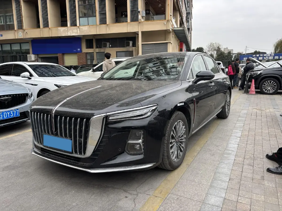 2024 HongQi H5 1.5T 169HP L4 7DCT