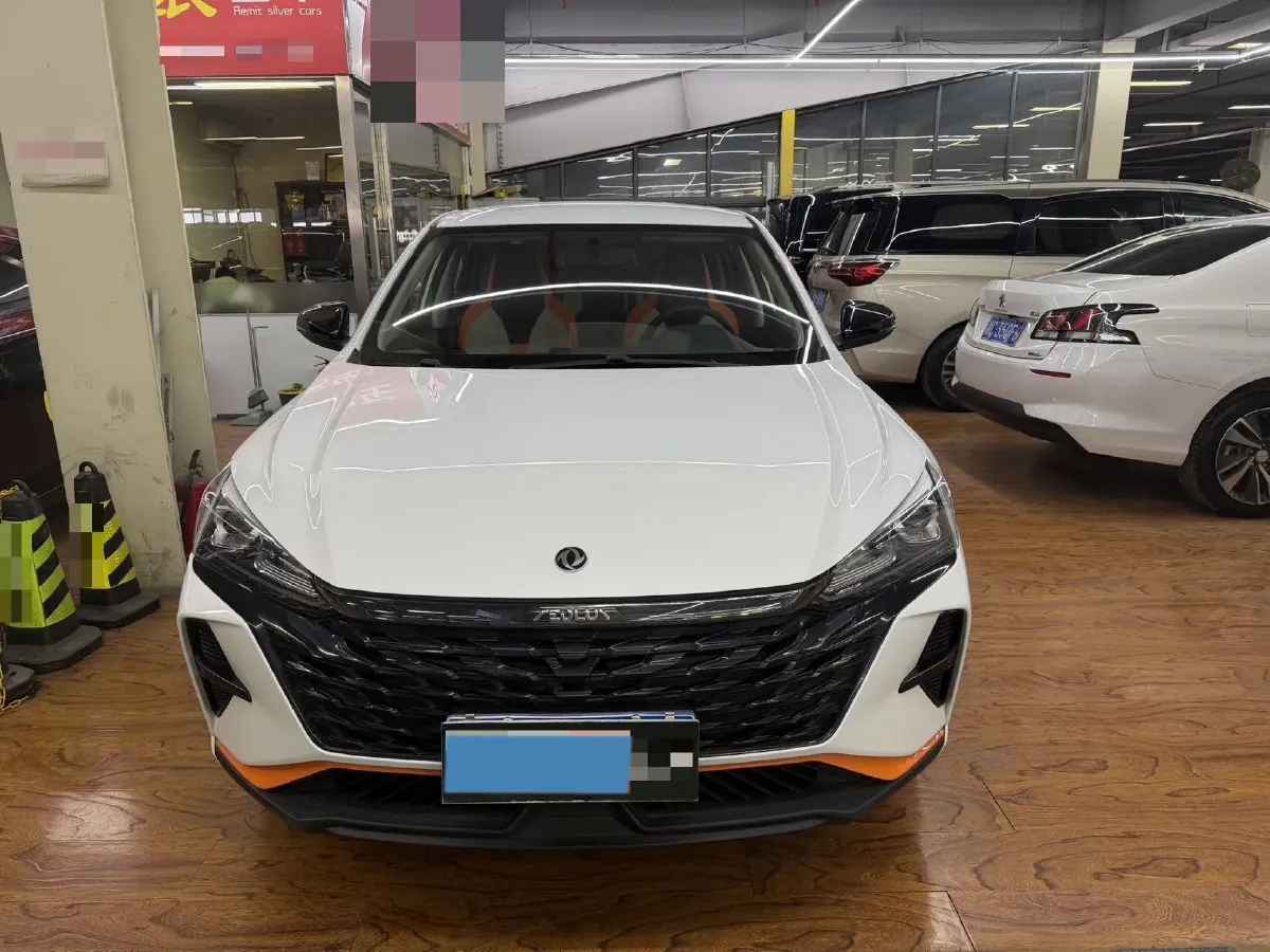 2023 DongFeng Aeolus YiXuan 1.5L 125HP L4 6DCT,autocango,china used car exporter,china ev exporter,chinese used car exporter,chinese used ev exporter