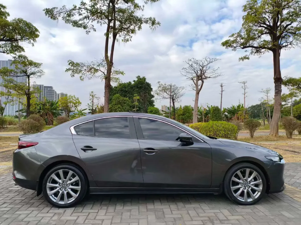2020 Mazda 3 Axela 2.0L 158HP L4 6AT,autocango,china used car exporter,china ev exporter,chinese used car exporter,chinese used ev exporter