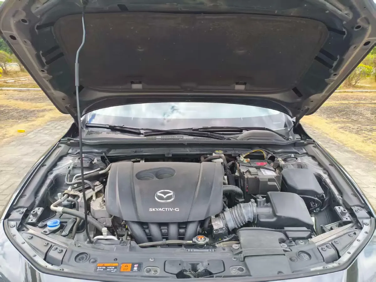 2020 Mazda 3 Axela 2.0L 158HP L4 6AT,autocango,china used car exporter,china ev exporter,chinese used car exporter,chinese used ev exporter