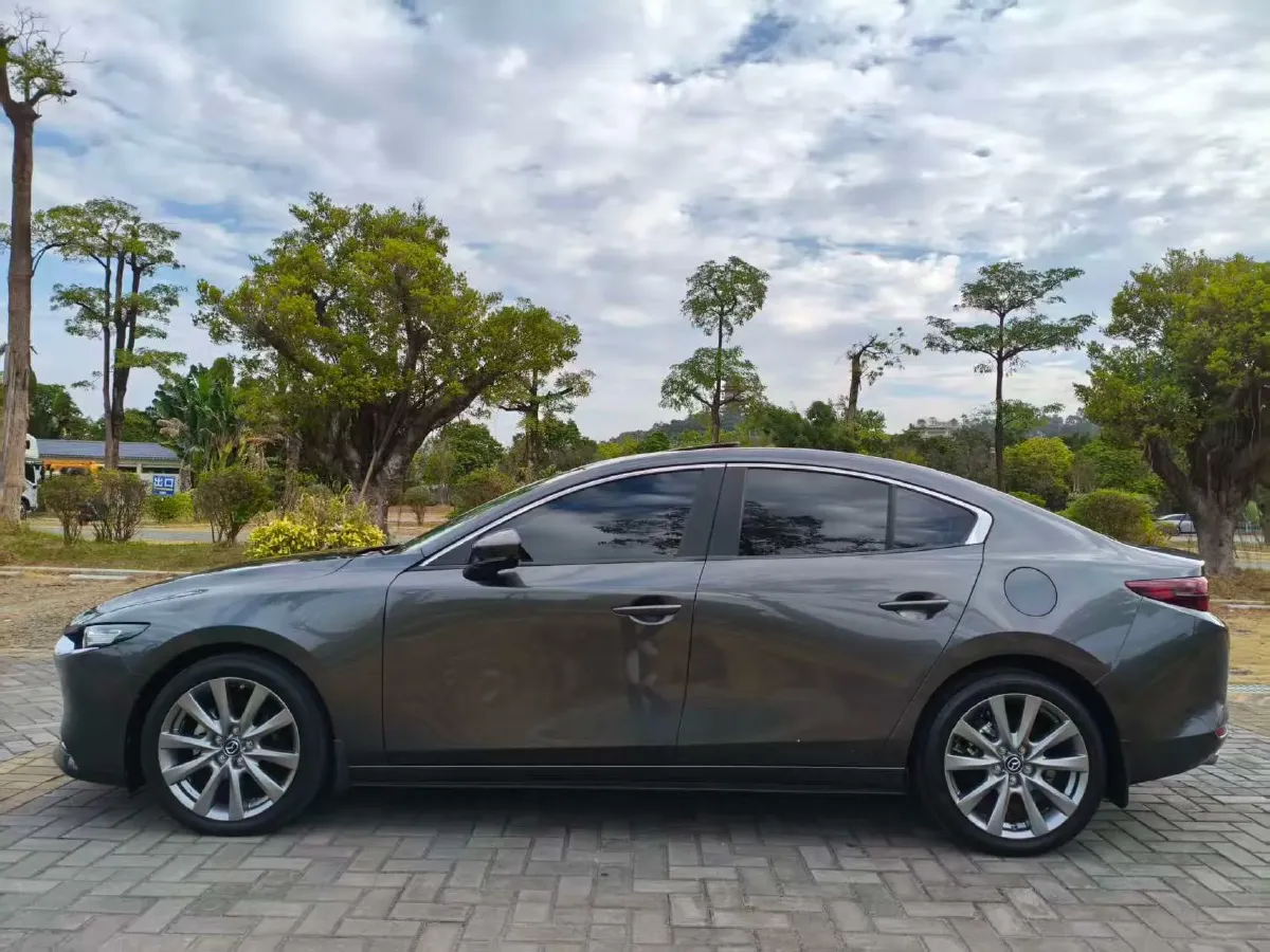 2020 Mazda 3 Axela 2.0L 158HP L4 6AT,autocango,china used car exporter,china ev exporter,chinese used car exporter,chinese used ev exporter